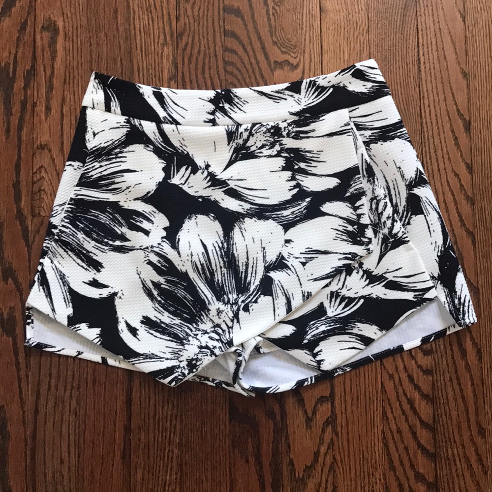 Aqua floral skort